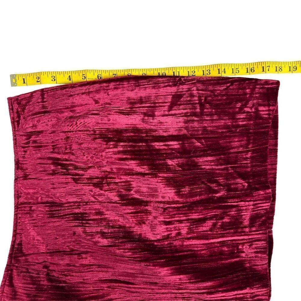 Vintage Guess Women's Crushed Velvet Mini Skirt Burgundy Size 29 - Picture 6 of 8